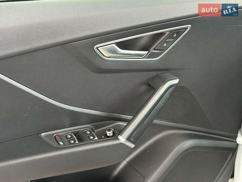 Внедорожник / Кроссовер Audi Q2L e-tron 2021 в Одессе