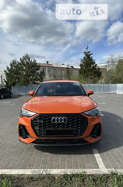 Внедорожник / Кроссовер Audi Q3 Sportback 2020 в Киеве