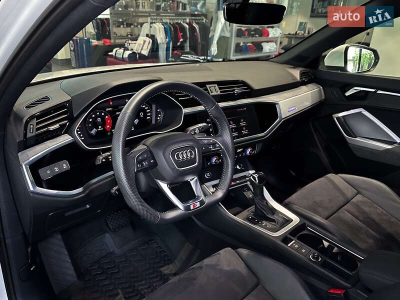 Позашляховик / Кросовер Audi Q3 Sportback 2022 в Одесі