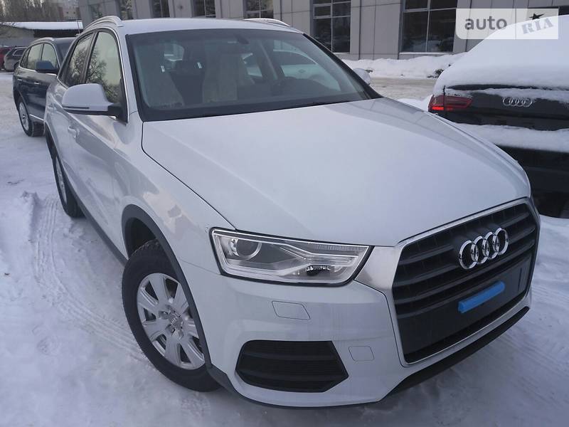 Внедорожник / Кроссовер Audi Q3 2018 в Киеве