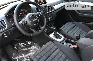 Внедорожник / Кроссовер Audi Q3 2011 в Одессе