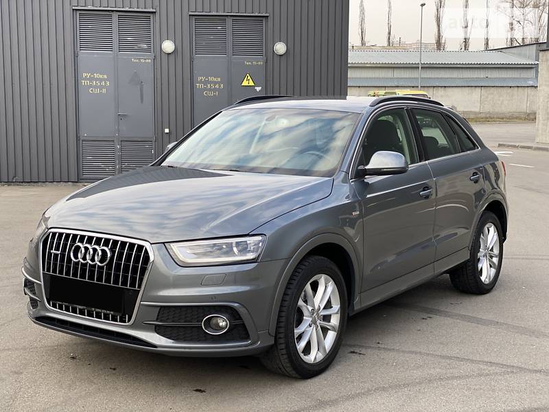 Позашляховик / Кросовер Audi Q3 2013 в Києві