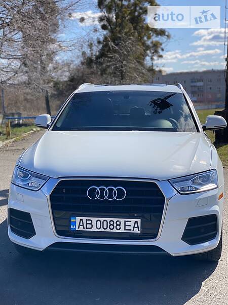 Позашляховик / Кросовер Audi Q3 2017 в Вінниці