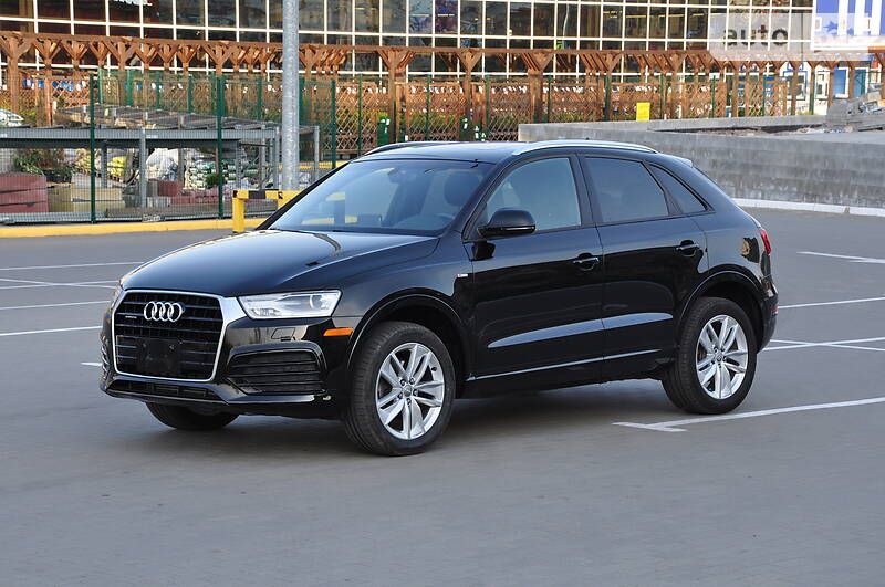Позашляховик / Кросовер Audi Q3 2018 в Сумах