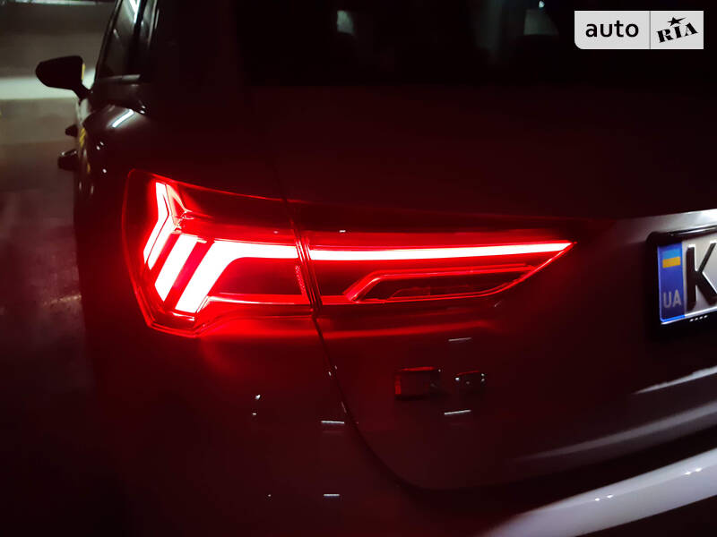 Внедорожник / Кроссовер Audi Q3 2020 в Хмельницком