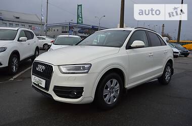 Внедорожник / Кроссовер Audi Q3 2012 в Киеве