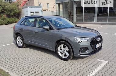 Внедорожник / Кроссовер Audi Q3 2020 в Запорожье