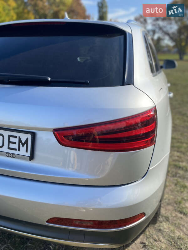 Внедорожник / Кроссовер Audi Q3 2012 в Александрие