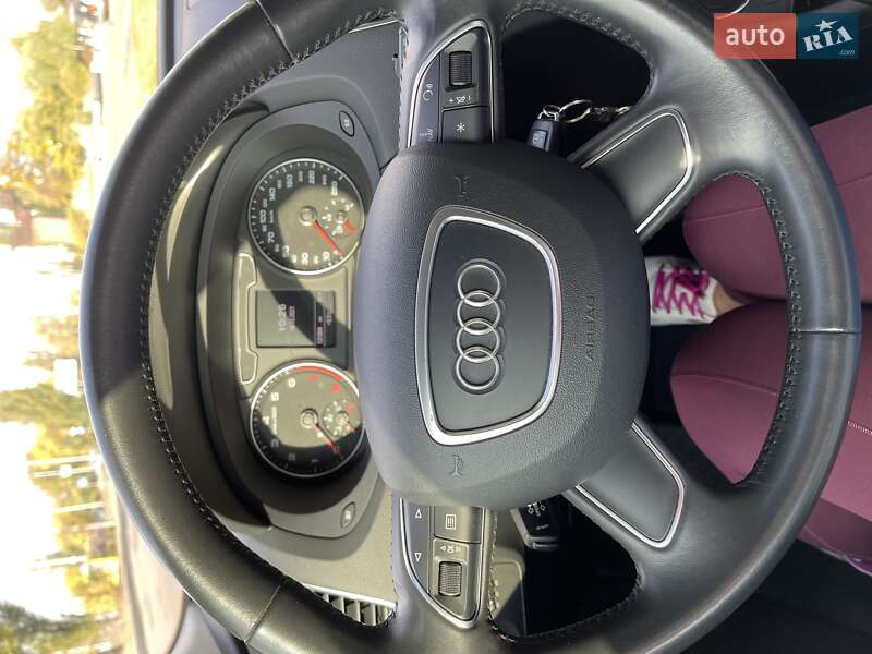 Внедорожник / Кроссовер Audi Q3 2016 в Киеве