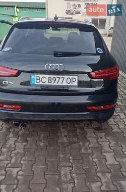 Внедорожник / Кроссовер Audi Q3 2015 в 