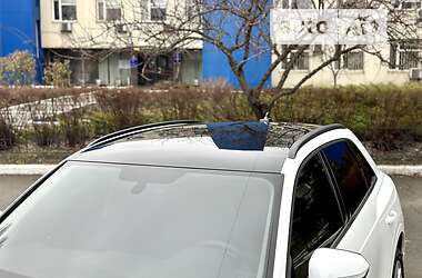 Внедорожник / Кроссовер Audi Q3 2020 в 