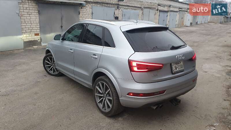 Позашляховик / Кросовер Audi Q3 2018 в Дніпрі