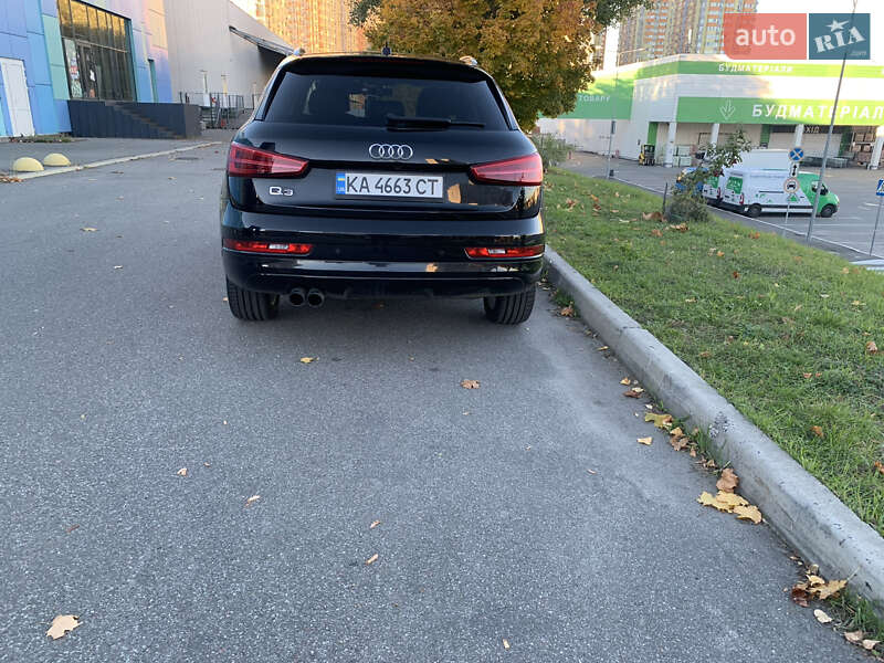 Внедорожник / Кроссовер Audi Q3 2016 в Киеве