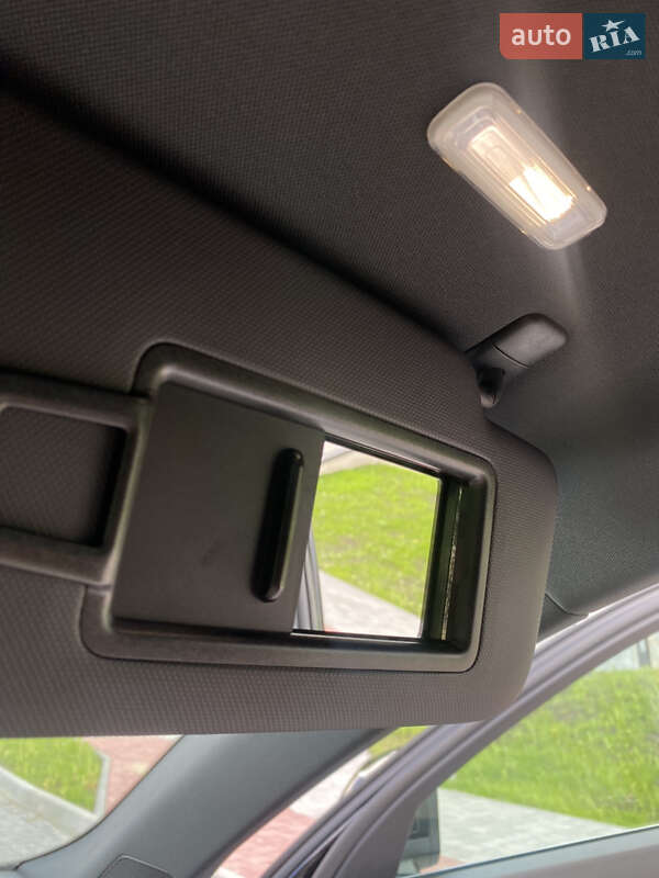 Позашляховик / Кросовер Audi Q3 2019 в Львові