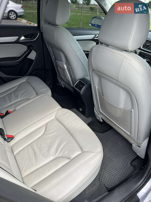 Внедорожник / Кроссовер Audi Q3 2014 в Ирпене