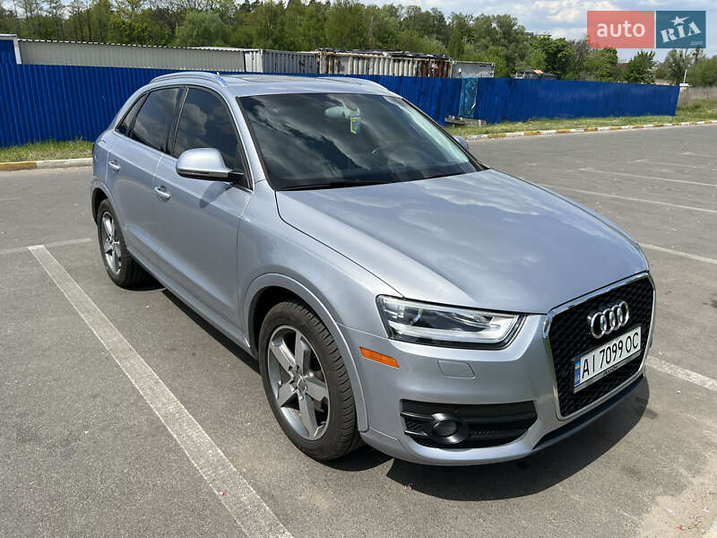 Внедорожник / Кроссовер Audi Q3 2014 в Ирпене