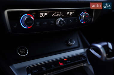 Внедорожник / Кроссовер Audi Q3 2021 в 