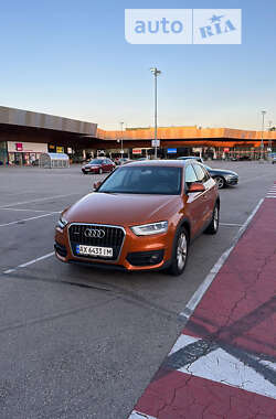 Позашляховик / Кросовер Audi Q3 2011 в Києві