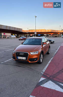 Внедорожник / Кроссовер Audi Q3 2011 в 