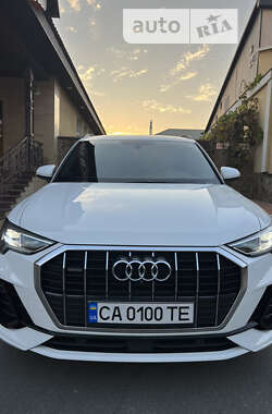 Внедорожник / Кроссовер Audi Q3 2020 в Смеле