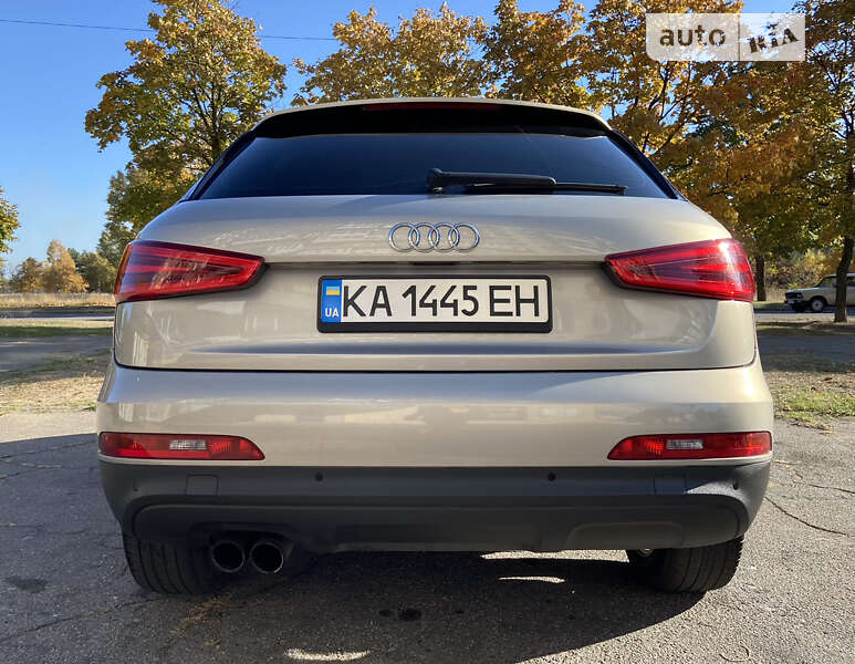 Внедорожник / Кроссовер Audi Q3 2014 в Каменском