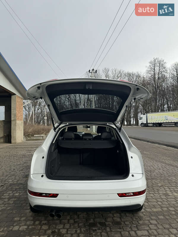 Внедорожник / Кроссовер Audi Q3 2017 в Ивано-Франковске