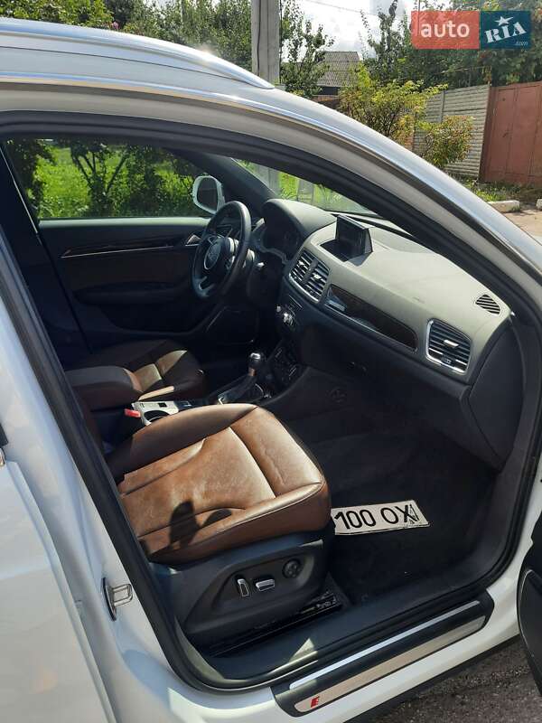 Внедорожник / Кроссовер Audi Q3 2016 в Харькове