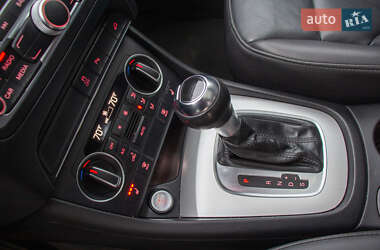 Внедорожник / Кроссовер Audi Q3 2016 в 