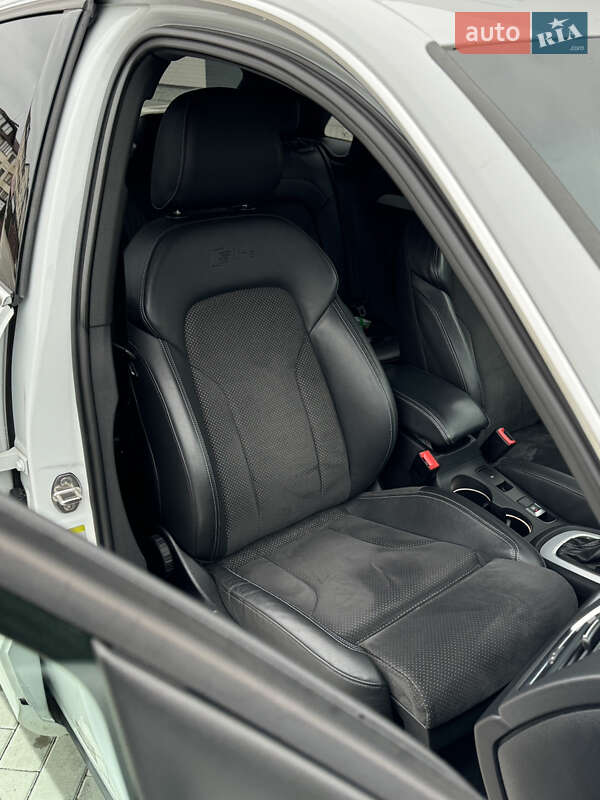 Позашляховик / Кросовер Audi Q3 2013 в Рівному фото 9 Позашляховик / Кросовер Audi Q3 2013 в Рівному
