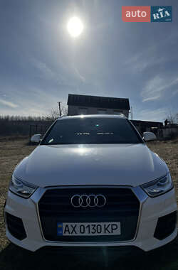 Внедорожник / Кроссовер Audi Q3 2016 в 