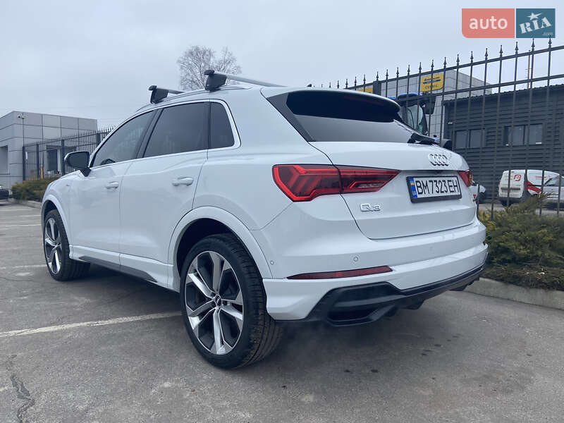 Внедорожник / Кроссовер Audi Q3 2020 в Сумах