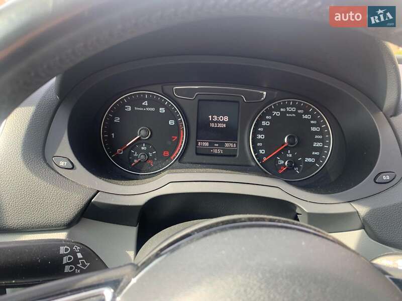 Позашляховик / Кросовер Audi Q3 2015 в Коломиї