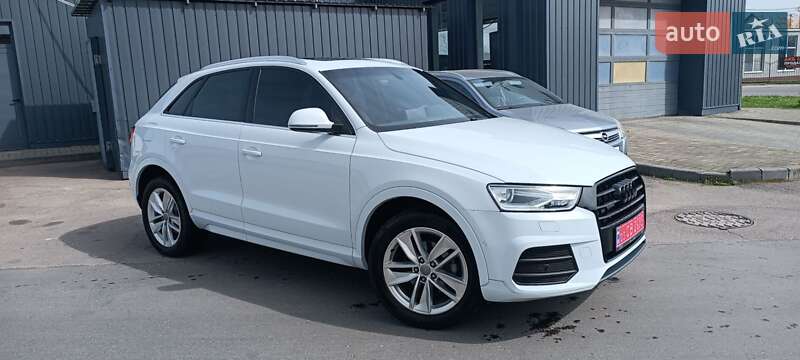Внедорожник / Кроссовер Audi Q3 2016 в Стрые