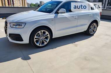 Внедорожник / Кроссовер Audi Q3 2015 в Киеве