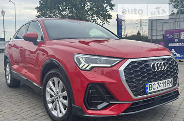 Внедорожник / Кроссовер Audi Q3 2020 в 