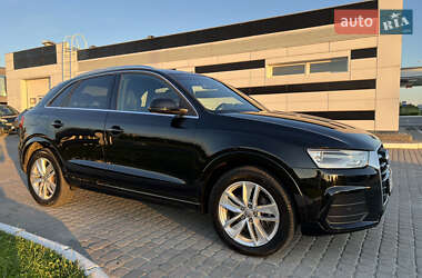 Внедорожник / Кроссовер Audi Q3 2016 в Львове