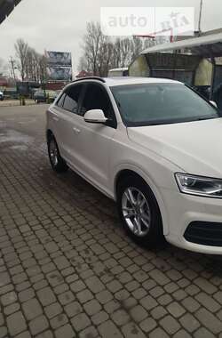 Внедорожник / Кроссовер Audi Q3 2015 в Надворной