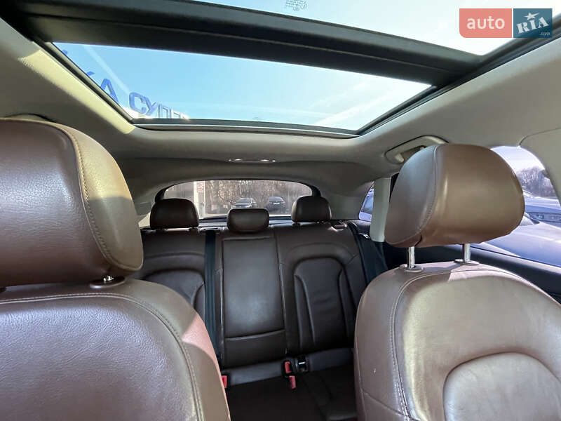 Внедорожник / Кроссовер Audi Q3 2015 в Луцке