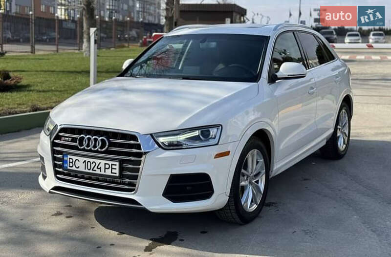 Внедорожник / Кроссовер Audi Q3 2015 в Ивано-Франковске