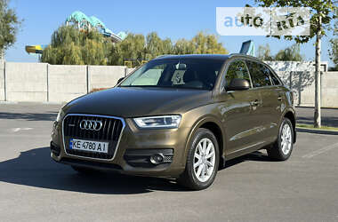 Внедорожник / Кроссовер Audi Q3 2012 в Днепре