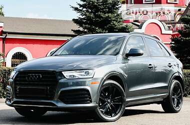 Внедорожник / Кроссовер Audi Q3 2017 в Днепре