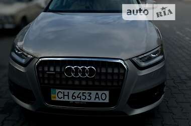 Позашляховик / Кросовер Audi Q3 2013 в Чернівцях