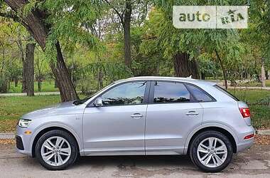 Позашляховик / Кросовер Audi Q3 2018 в Києві