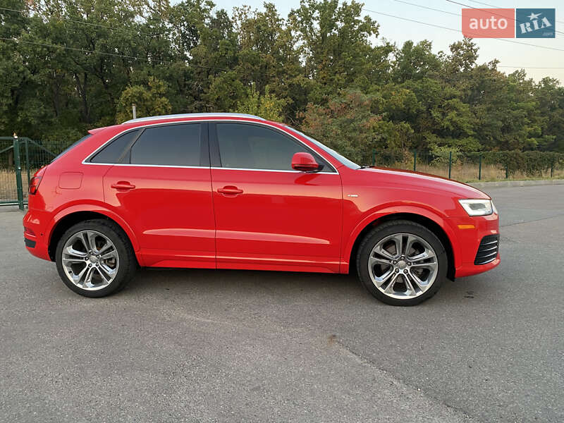 Позашляховик / Кросовер Audi Q3 2015 в Харкові