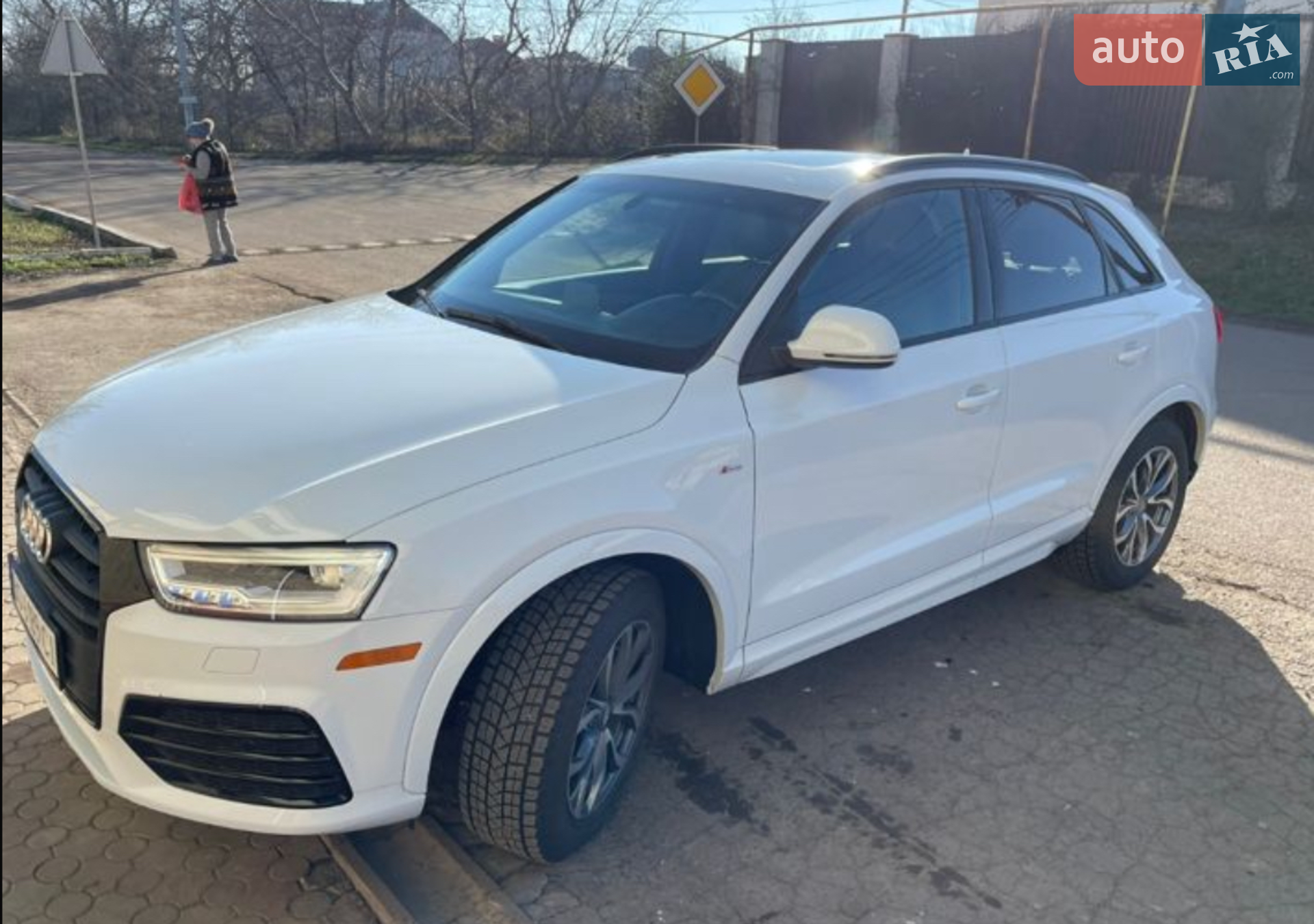 2016 Audi Q3 - фото 1
