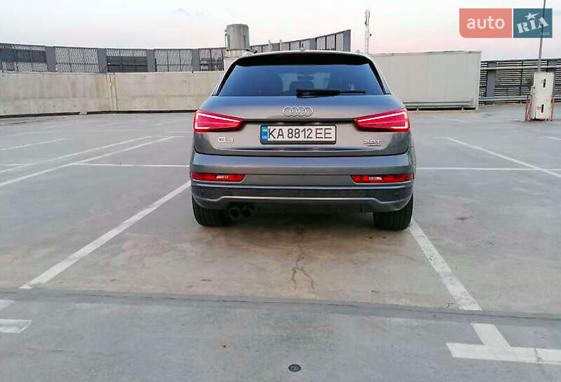 Внедорожник / Кроссовер Audi Q3 2016 в Киеве