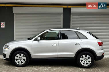 Внедорожник / Кроссовер Audi Q3 2014 в Житомире