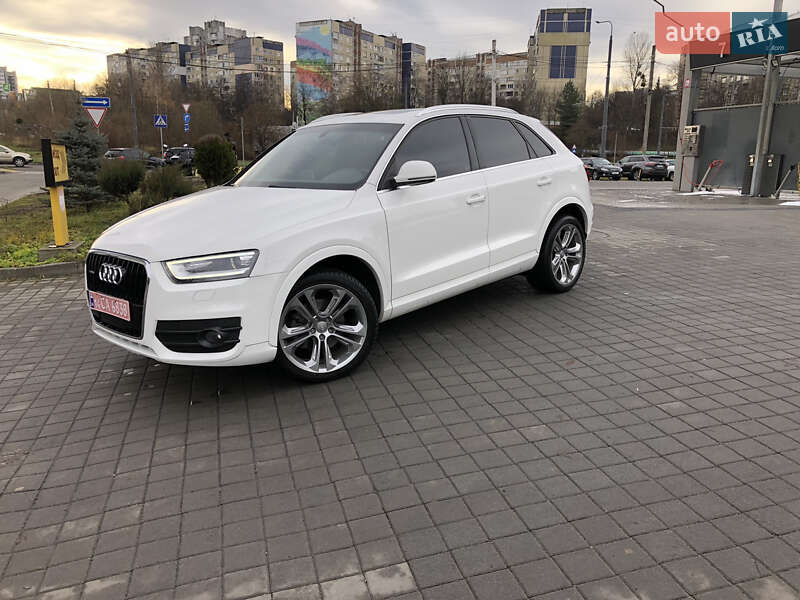 Внедорожник / Кроссовер Audi Q3 2015 в Львове