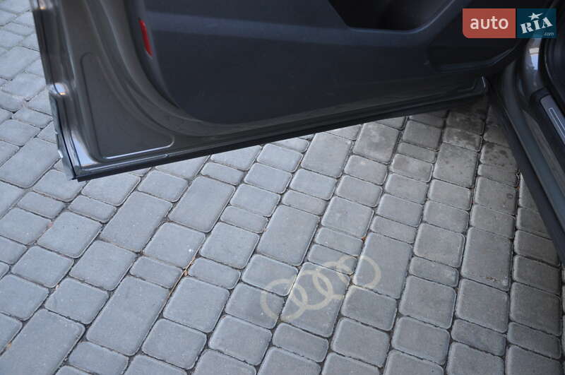 Внедорожник / Кроссовер Audi Q3 2020 в Одессе