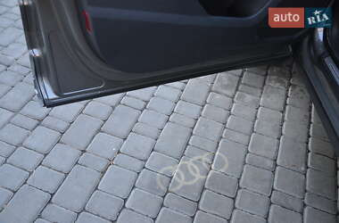 Внедорожник / Кроссовер Audi Q3 2020 в 